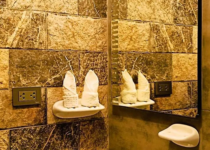 Hotel Tranquility *